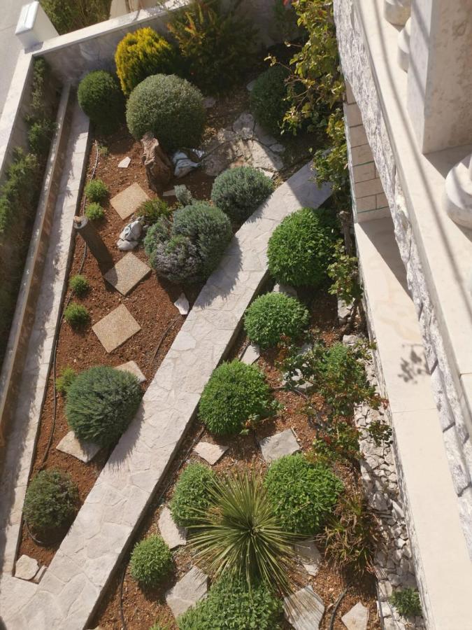Apartments Benika Bol Dış mekan fotoğraf
