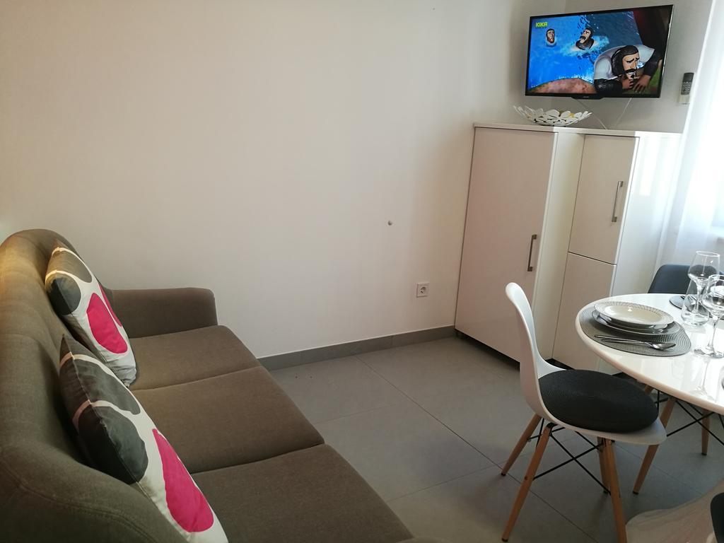 Apartments Benika Bol Dış mekan fotoğraf