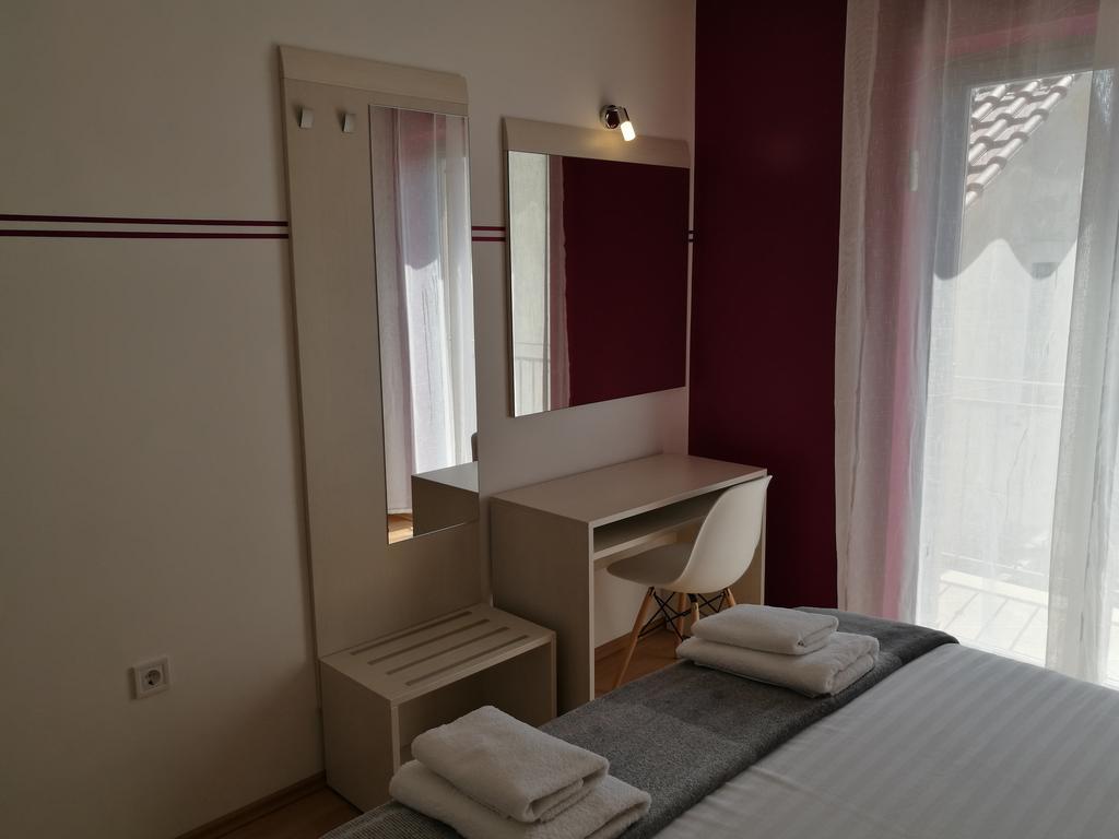 Apartments Benika Bol Dış mekan fotoğraf